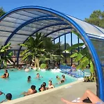Campingplads Zecamping 4 Familial Animaux Acceptes Familial Piscine Couverte