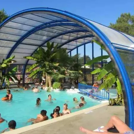 אתר קמפינג Zecamping 4 Etoiles Familial Animaux Acceptes Familial Piscine Couverte *