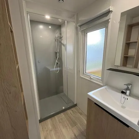 4 Etoiles - Piscine - Eecaad