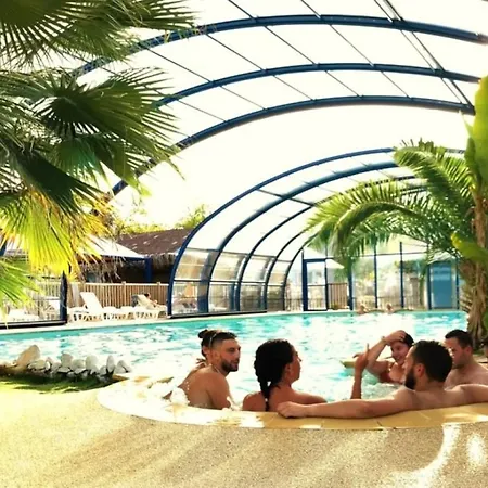 Zecamping 4 Etoiles Familial Animaux Acceptes Familial Piscine Couverte