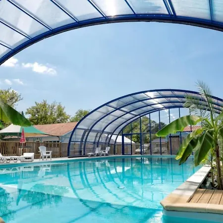 אתר קמפינג Zecamping 4 Etoiles Familial Animaux Acceptes Familial Piscine Couverte *