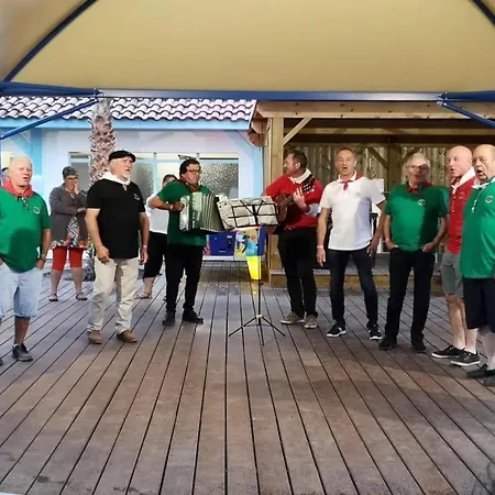 4 Etoiles - Piscine - Eecaad Aureilhan (Landes)