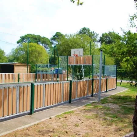 Campingplads 4 Etoiles - Piscine - Eecaad Aureilhan (Landes)