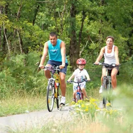 Camping 4 Etoiles - Piscine - Eecaad *