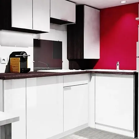 4 Etoiles - Piscine - Eecaad