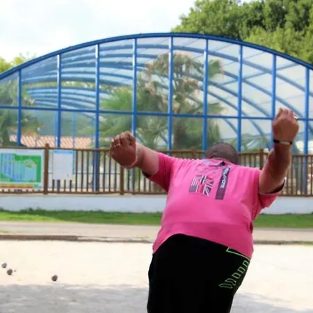 Campingplads 4 Etoiles - Piscine - Eecaad Aureilhan (Landes)