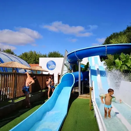 营地 Zecamping 4 Etoiles Familial Animaux Acceptes Familial Piscine Couverte *