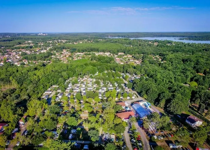 4 Etoiles - Piscine - Eecaad