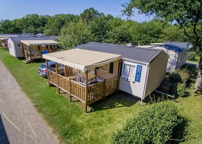 4 Etoiles - Piscine - Eecaad Κάμπινγκ