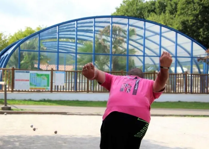 Κάμπινγκ 4 Etoiles - Piscine - Eecaad Aureilhan (Landes)